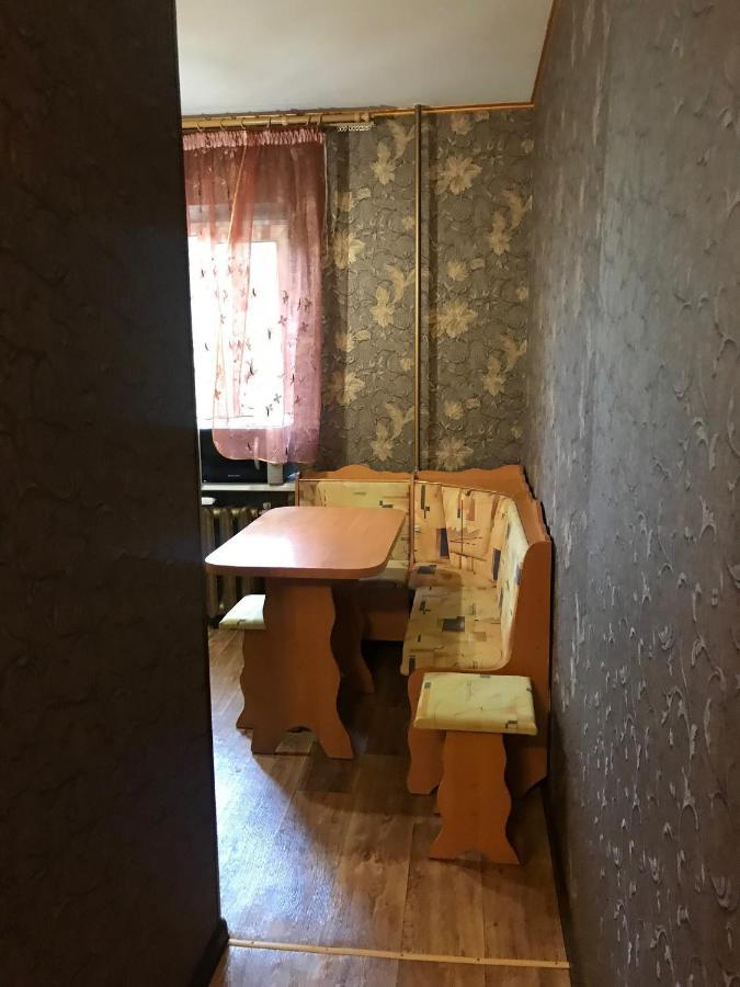 Затишна Однокімнатна Квартира 5 Хв Від Південного Вокзалу Kharkiv Eksteriør bilde